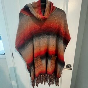 DOR DOR Turtle Neck Poncho Sweater with Fringe, Size Large
